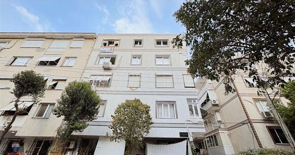 Bahriye Üçok Bulvarı Yakını Tadilatlı 3+1 Satılık Daire