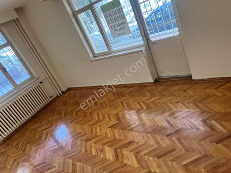 Bahçelievler Okulu Karşısı Sümer Apt 3+1 Zemin Kat Kiralık Daire