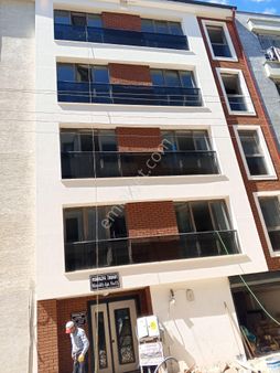 Pi Emlaktan Zafer Mahallesinde Satılık