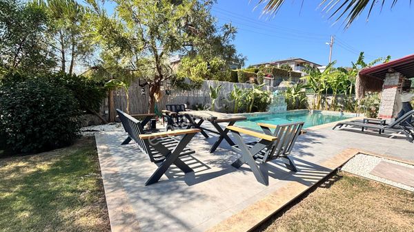 Bademler Hekimköy Sitesi İçerisinde 3+1 Ful Eşyalı Kiralık Havuzlu Villa