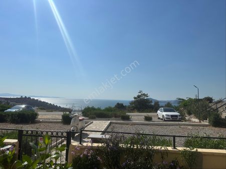 Güllük/oba/sunset Apartmanlarında Deniz Manzaralı Bahçe Katı