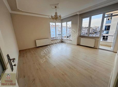 Gürsu Kurtuluş'da 35'lik Yola Cephe Kiralık 3+1 Daire..