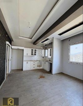 Koyuncuoğlu'ndan Üni Kavşağı Yakını Lüx 3+1 Daire