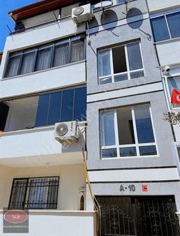 Altınoluk'ta -havuzlu Sitede *2+1* Açık Mutfaklı Masrafsız Daire