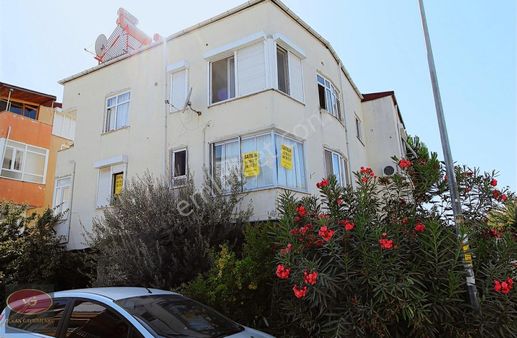 Altınoluk'ta *2+1* Açık Mutfaklı - Masrafsız Satılık Daire