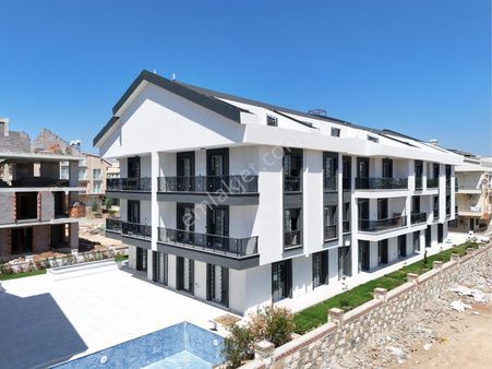 Didim Altınkumda Satılık Denize 500 Mt.havuzlu Sitede 3+1 Dublex