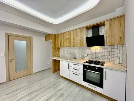▀jet Emlaktan İkizçay'da Doğalgazlı Arakat Lüx 1+1 Satılık Daire