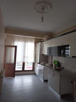 71 Evler Mahallesi Balsu Bulvarı 2+1 Geniş Yeni Bina'da Kiralık