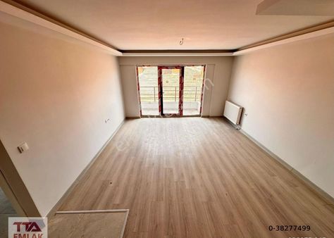 Tomurcuk Sokakta Sıfır Bınada, 2+1, Çift Banyolu, Kombili Satılık Ara Dubleks