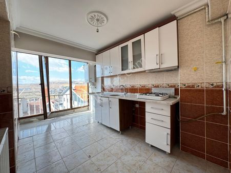 Atapark Mahallesi'nde Muhteşem Manzaralı Daire!