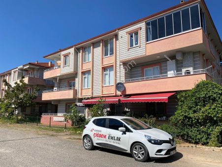 Karasu Çiğdem Emlaktan...deniz Manzaralı & Kombi Petekli 2+1