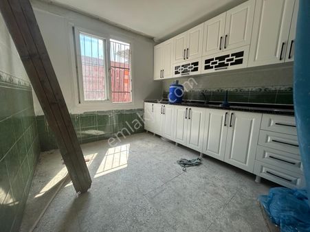 Gülbahçesi Mah.bizim Fırın Yakını 300 M2 Arsa İçerisinde 2 Katlı Müstakil Ev.