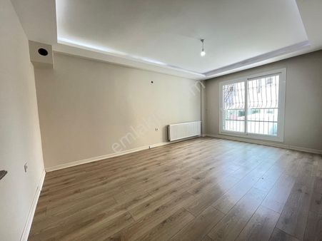 Çarşı Yakını - 7 Yaşında - Asansörlü - Kapalı Otoparklı - Bakımlı - 3+1 - Satılık Fırsat Daire