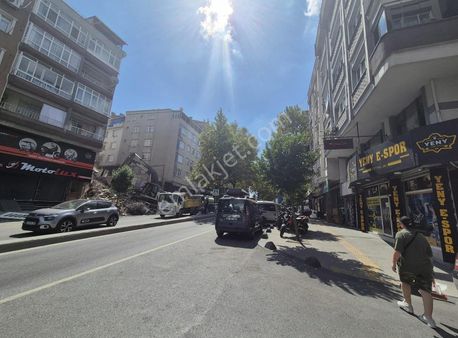 Metro, Metrobüse Yürüme Mesafesinde Zeytinburnu'nda Satılık 2+1