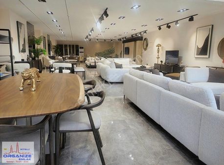 Maskonun En Güzel Sokağında Full+full Çiftli Dükkan