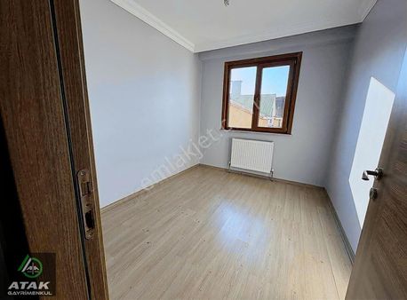 Atatürk Mahallesinde Satılık 3+1 Geniş Kullanışlı Daire