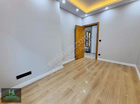 Hacıalioğlu'ndan İdealtepe Marmaraya 2 Dakika 3.kat Ön Cephe 3+1