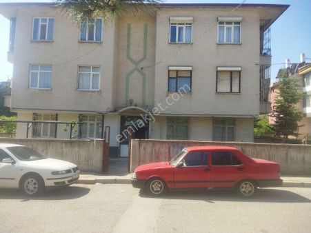 Kentplaza Arkası Bedir Mah .de Satlık 2+1 Yükşek Zemin