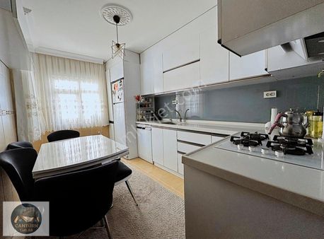 Cantürk Emlak'tan Pursaklar Merkezde 3+1 Krediye Uygun Y.giriş