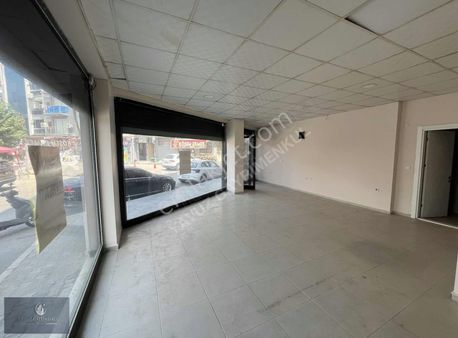 Yavuz'dan Cüneytbey Mah. Merkezi Konum Kıralık Köşe Dükkan