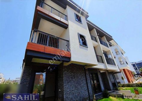 Kuşadası Davutlarda Akıllı Ev Sistemli 2+1 Ebeveyn Banyolu