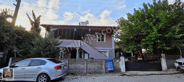 Geyve Kızılkayada Satılık 500 M2 Arsa İçinde 2 Katlı Mustakil Ev