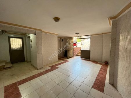 Alanya Şehir Merkezinde Ayrı Mutfak 2+1 Kiralık Daire