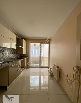 Avcılar Merkez Mah E-5 Dibi Yeni Binada Dubleks Daire