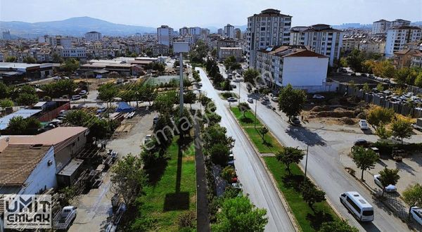 Ümit Emlak'tan Sanayide Ana Cadde Üstü Uygun Rakamlı Dükkanlar