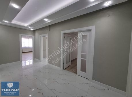 Turyap Metropol'den Atakule 2 Konutların Da 4+1 Satılık Daire