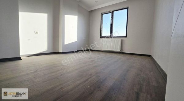 Bayrampaşa Kocatepe Mahallesinde Satılık 4+1 Dubleks Daire