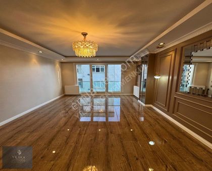 Yıl&ka Gayrimenkul'den Mehterçeşme Mahallesinde 2+1 Lüks Daire