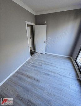 Büyükçekmece'de Ulaşıma Yakın Dubleks Daire