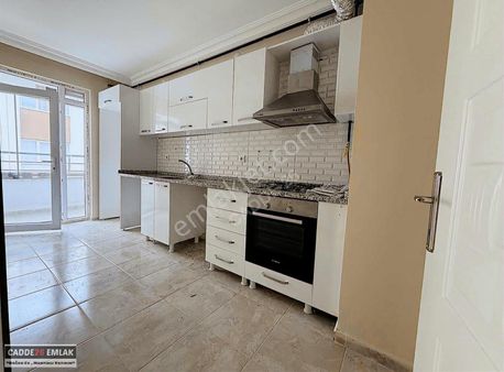 Cadde 26'dan Aqua Ve Ertaş Yakını Masrafsız İskanlı Ara Kat 2+0