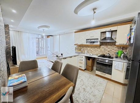 Evalmak'ta İnnovia 2 Karşısı Mert Design'da Kullanışlı 1+1