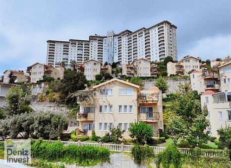 Alanya Kargıcak Gold City İçerisinde 1+1 Geniş Daire