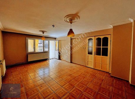 İstasyon Mah. Kiralık Aktif Doğalgazlı 3+1 Daire