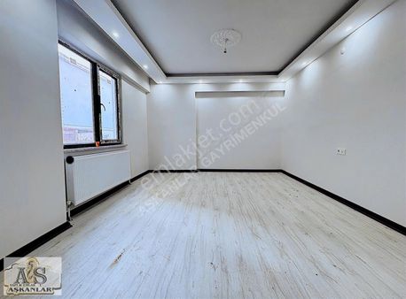 Çerkezköy Kızılpınarda 2+1 Sıfır Daire İskanlı Merkezi Konum'da