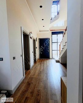 Döşemealtı Altınkale'de Palm City Yakını, Müstakil Havuzlu Villa