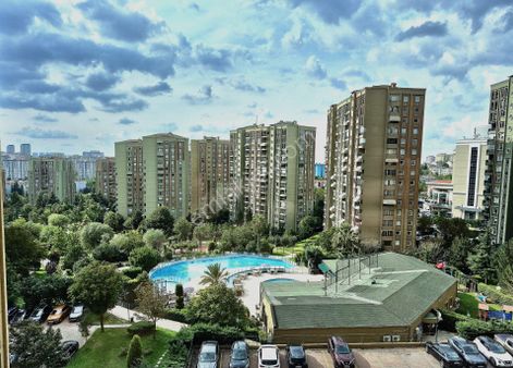 Avrupa Konutları 1'de Full Peyzaj Ve Tadilatlı Satılık Daire