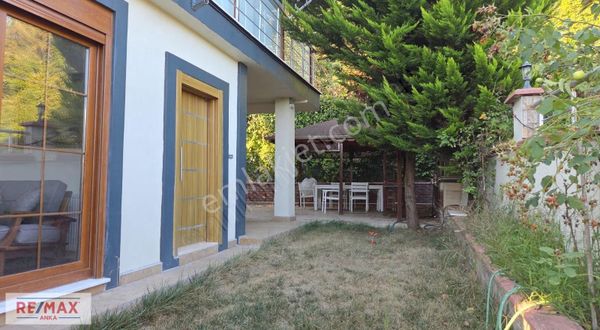 Remax Anka'dan Şile Çavuş Mah. 358 M2 4+1 Müstakil Satılık Villa