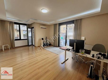 Maltepe Cevizli Minibüsyoluna 1dk Mesafede Kiralık 2+1 Daire