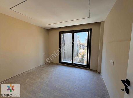 Yerden Istma,çift Cephe,bağmsz Mutfak,otoparklı Hepsi 1 Villada!