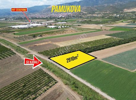 Cihadiye Mahallesinde Yht İstasyonuna Yakın 2910 M² Arazi