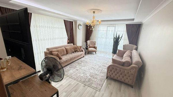 Ülgen İnşaattan Sultangazi Yunus Emre Mahallesinde Site İçerisinde 2+1 Satılık Daire