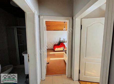 Güzeltepe Mahallesinde Büyük 2.5 +1 Teraslı Mahmut Demir Den