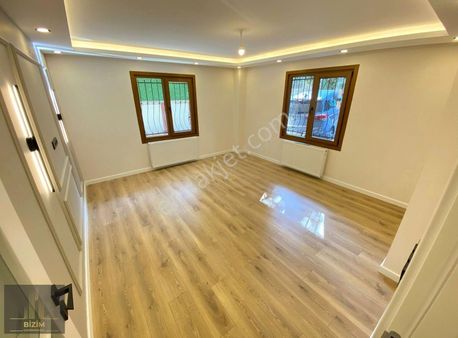 Bizim Gayrimenkul'den İdealtepe Sahil Parselinde Ayrı Mutfak 1+1