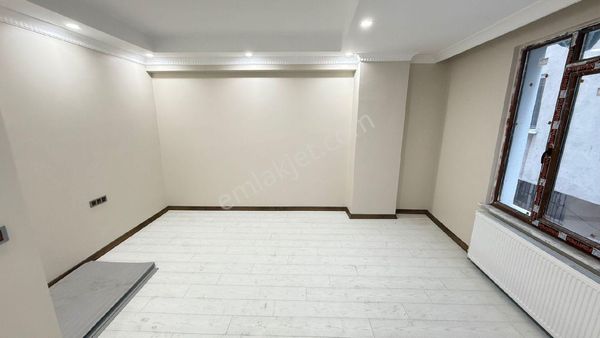 Ülgen İnşaattan Sultangazi Esentepe Mahallesinde Sıfır 2+1 100m Satılık Daire