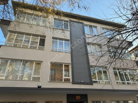 Anadoludan Bahçelievlerde 2+1 Kat Konumunda Güney