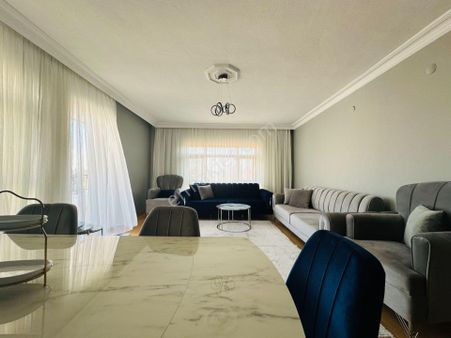 Nam-ak Emlak'tan Fatih Mah. Kiralık Full Eşyalı Güney Cephe 3+1 Daire